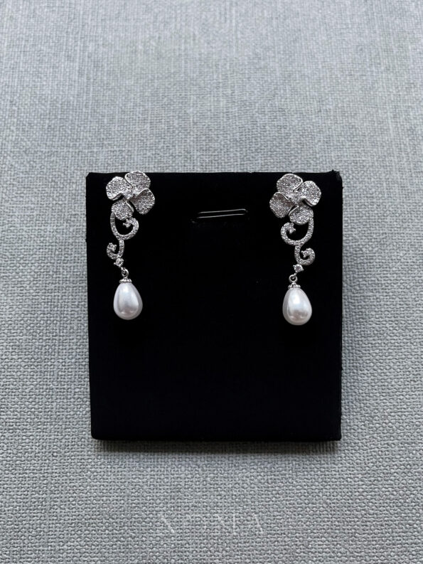 DJW-202000058-Paved-Flower-Pearl-Earrings-Rhodium-White-Gold-White-Pearl