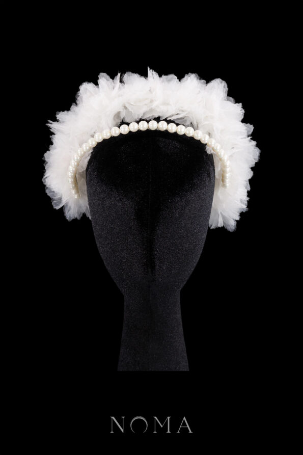 HMV-202200003-Ruffles-and-Pearl-Headband-White-Silver-White-3