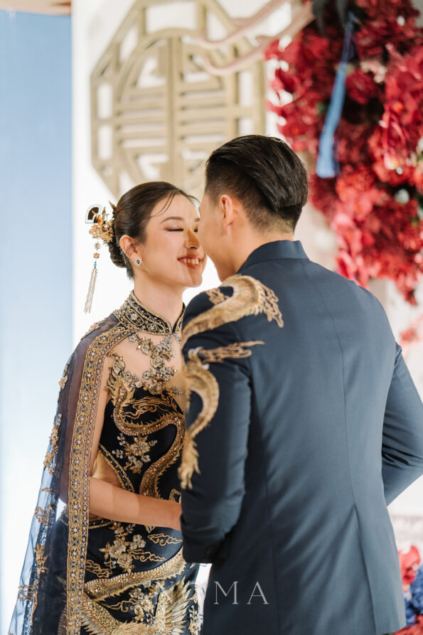 CHN-202200022-Flying-Crane-Bouquet-Hairpin-Gold-Sapphire-Left-4