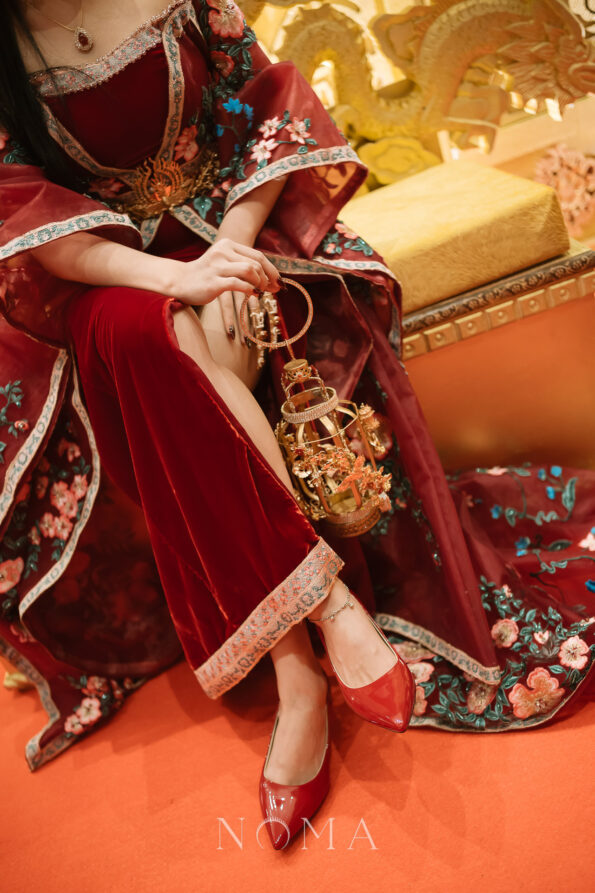 CHN-202300132-Crane-Heavenly-Lantern-Gold-Red-6