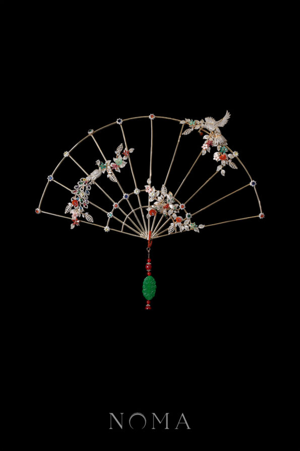 CHN-202400002-Beautiful-Things-Gems-Fan-Gold-1