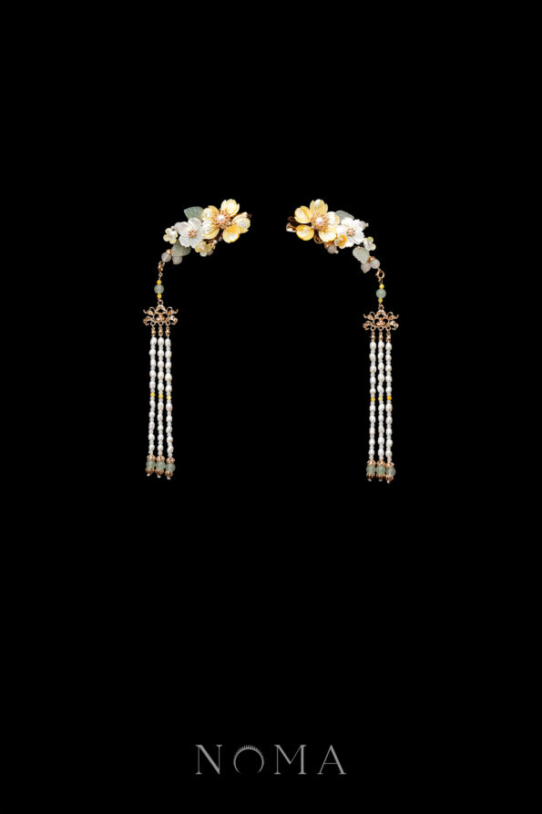 CHN-202400251-Floral-Bright-Minute-Hairclip-Pair-Gold-Yellow-1-pair