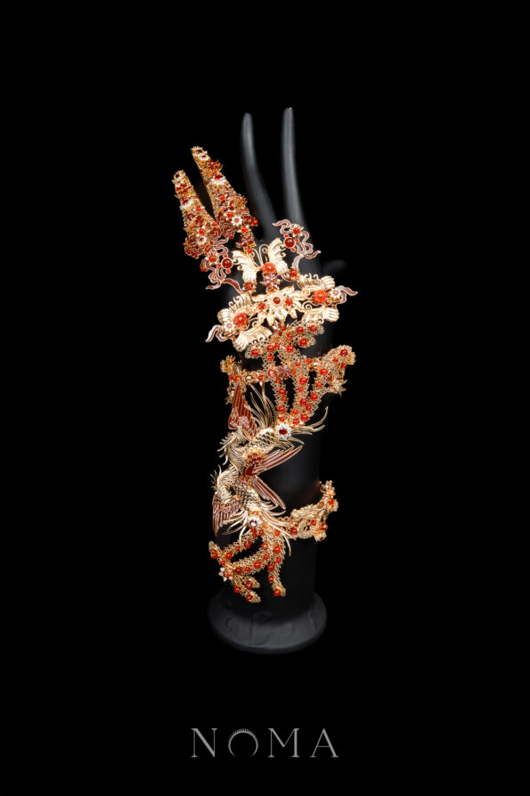 CHN-202500024-Colorful-Flying-Fiery-Phoenix-Vaganza-Handcuff-Gold-Red
