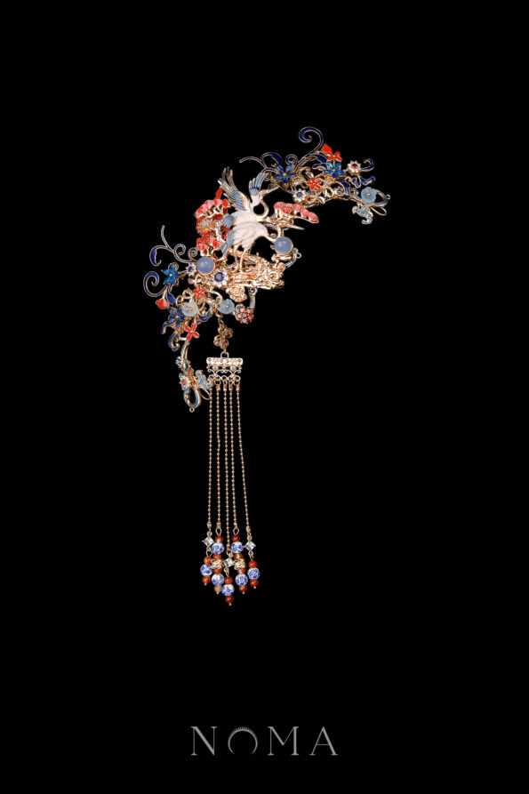 CHN-202500082-Colorful-Crane-Inspiration-Side-Hairvine-Gold-Sapphire-Left