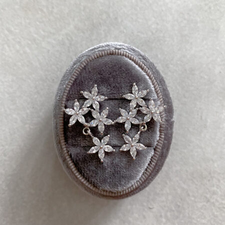 Four Flowers Earrings - Rhodium White Gold