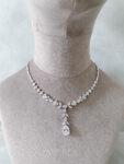 DJW-202000131-Oval-Pear-Garden-Necklace-Rhodium-White-Gold