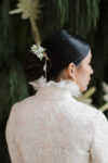 FLR-202300041-CG-Magnolia-Arrangement-Hairclip-Gold-White