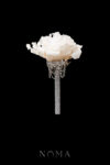 FLR-202400035-CC-Peony-Bloom-Paved-Twigs-Bouquet-White-Gold-White