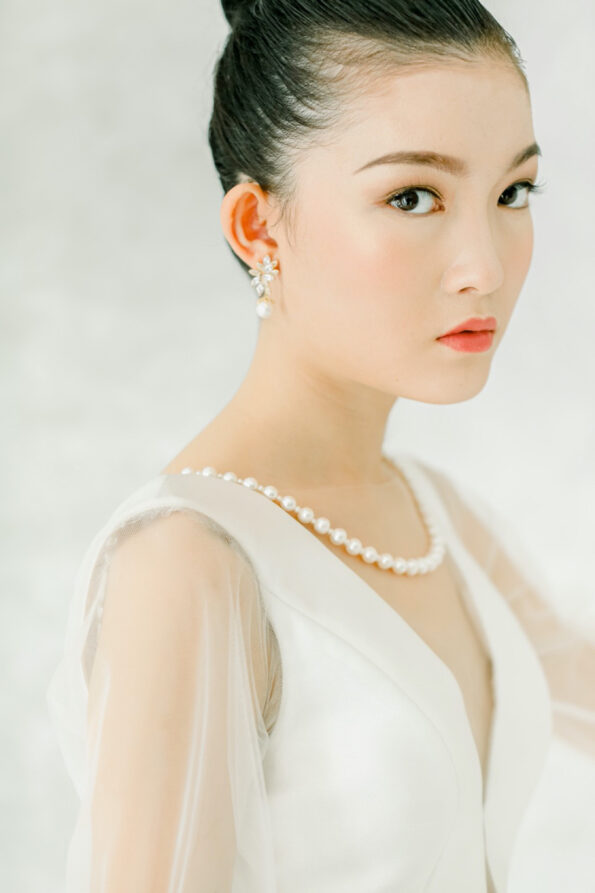 PJW-201900041-Double-Strand-Pearl-Back-Necklace-Rhodium-White-Gold-White-Pearl-5