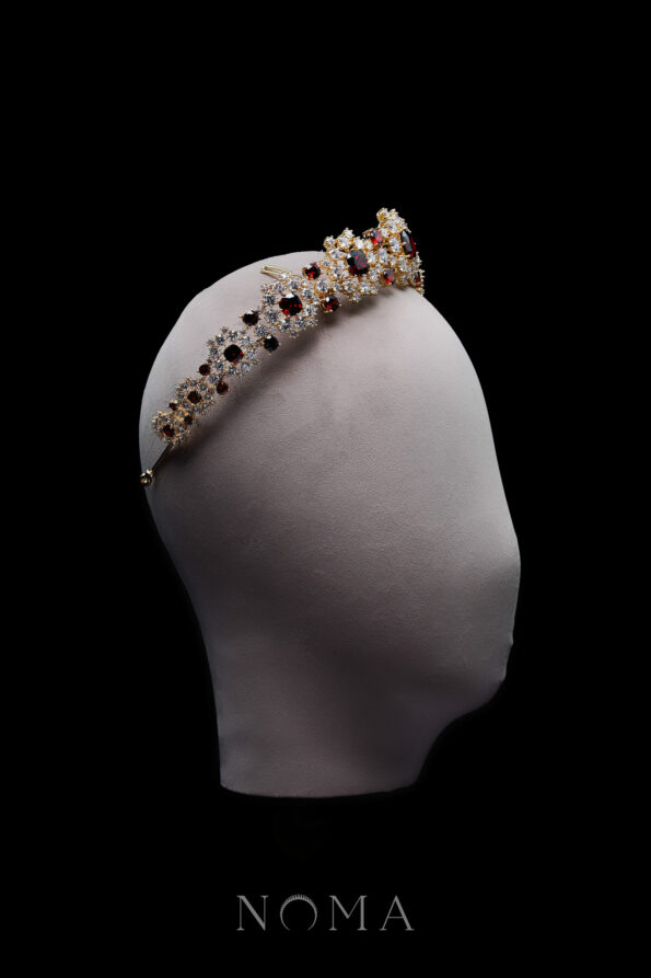 WDC-201900004-Cushion-Cut-Crown-18k-Yellow-Gold-Ruby-1