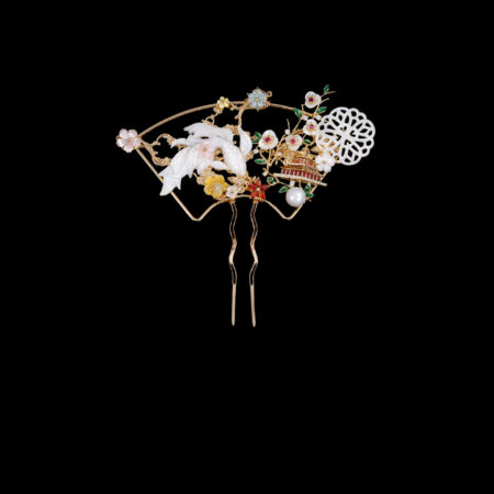 Carved Shell Scenery Middle Hairpin - Gold