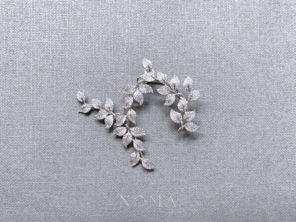 DJW-202100008-Paved-Twigs-Simple-Earpiece-Rhodium-White-Gold-Right