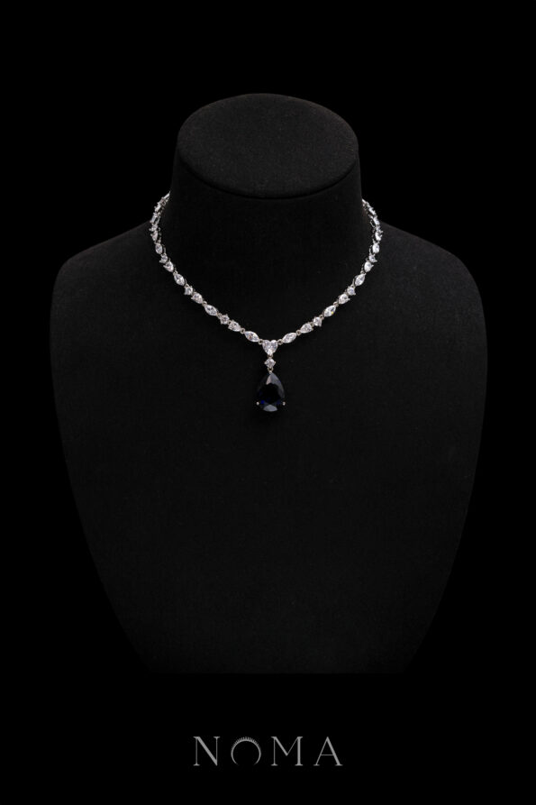 DJW-202400047-Pear-Heart-Raindrop-Necklace-Rhodium-White-Gold-Sapphire-S
