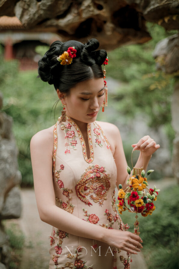 FLR-202500007-VA-Silken-Flower-Hairvine-Gold-Red-1