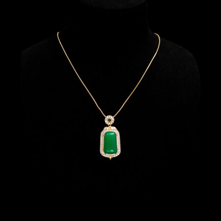 Superior Pointy Bar Jade Pendant - 18k Yellow Gold, Jade