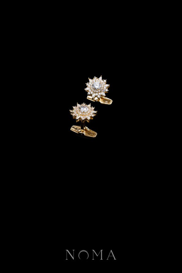 MEN-202400046-Snowflakes-M-Cufflinks-18k-Yellow-Gold