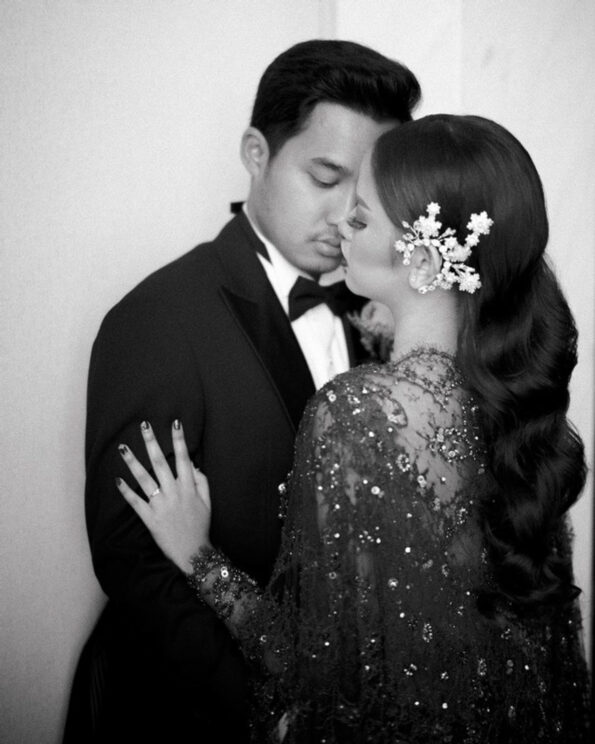 ACC-202000026-Snowflakes-Earpiece-White-Gold-Left-1