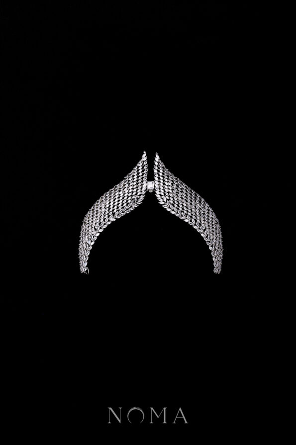 ACC-202300039-Curved-Pyramid-Hairvine-White-Gold