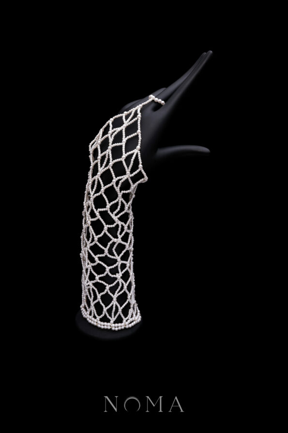 ACC-202300050-Woven-Pearl-Handcuff-White-Silver-White-1