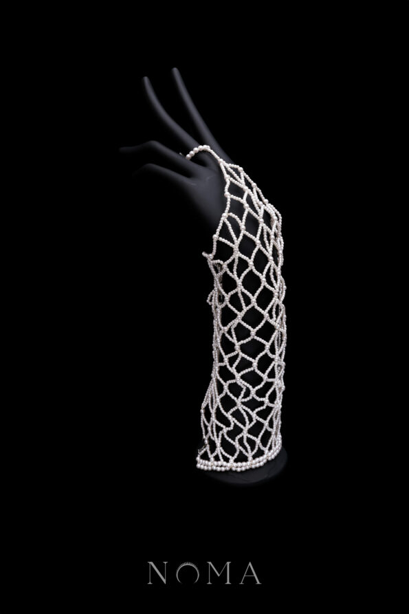 ACC-202300050-Woven-Pearl-Handcuff-White-Silver-White-2