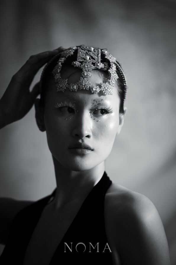 ACC-202400056-Artistic-Creation-Headband-White-Gold-3