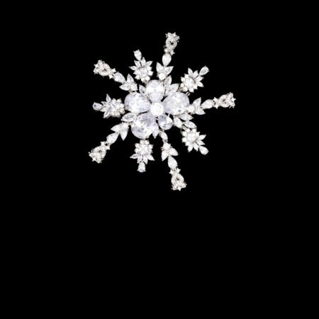 Dazzling Floraline Brooch - White Gold