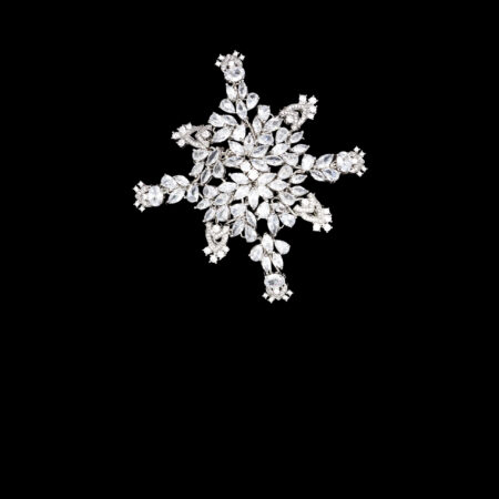 Dazzling Parallelogram Brooch - White Gold