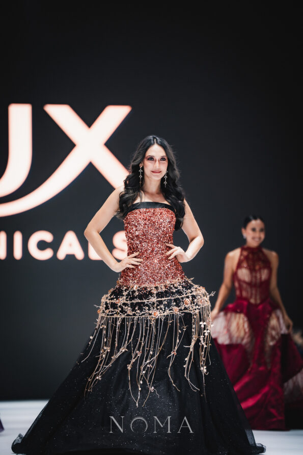 ACC-202400088-CUSTOM-Christie-Basil-JFW-2025-Dangling-Chain-Body-Accessories-Gold-1