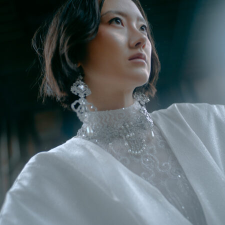 Baroque Ornaments Choker - White Gold