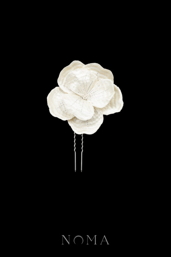 ACC-202400098-Thread-Winter-Blossom-Hairpin-White-Silver-White