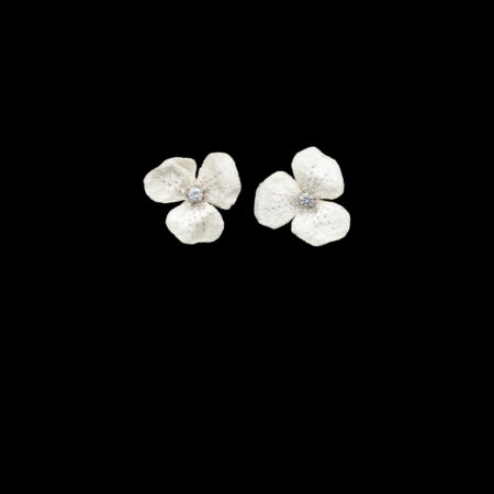 Thread Winter Blossom Earrings - White Silver, White