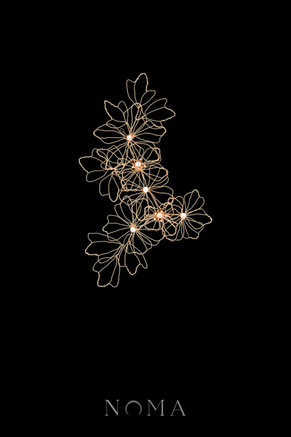 ACC-202400105-Jumbo-Flower-Wire-Art-Side-Hairvine-Gold-Left