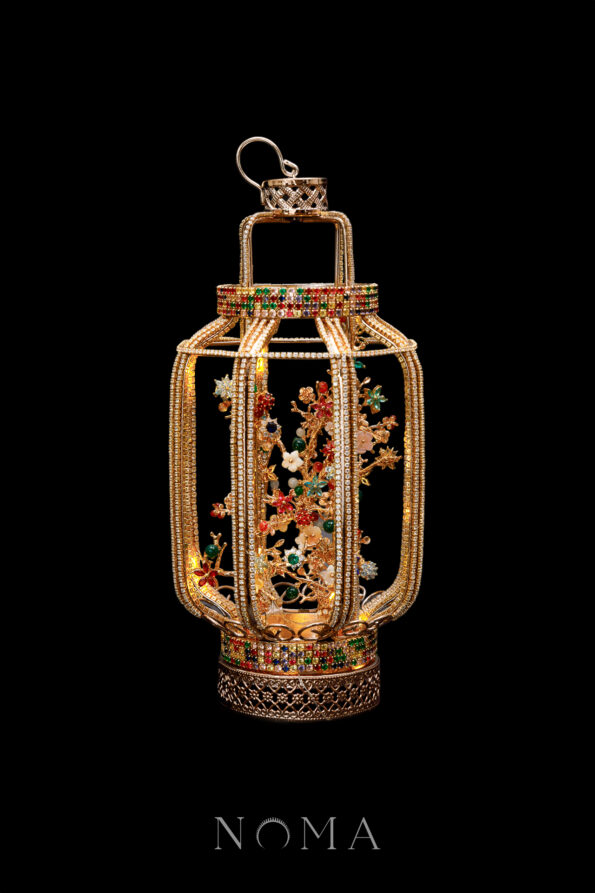 CHN-202300053-Light-Up-Floral-Garden-Lantern-Gold-1