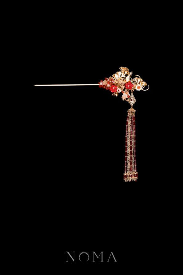 CHN-202400195-Crane-Ginkgo-Harmony-Hairpin-Gold-Ruby-Right-1