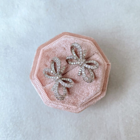 Paved Ribbon Earrings - Rhodium White Gold