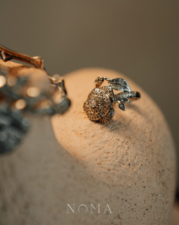 DJW-202400088-Nature-Paved-Rose-Ring-Rhodium-White-Gold-Adjustable-2