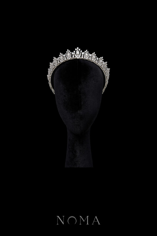 HMC-202500001-Key-Elegance-Crown-Rhodium-White-Gold-White-Diamond