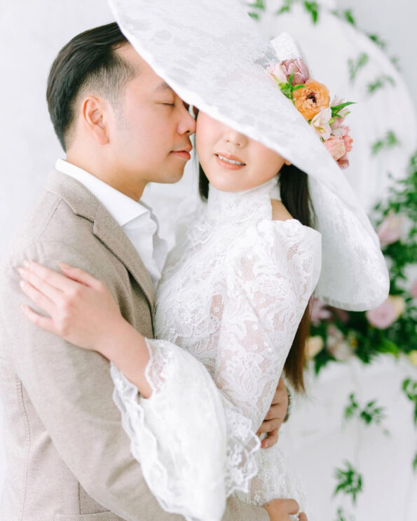 HMV-202000020-High-Society-Lace-Hat-White-3