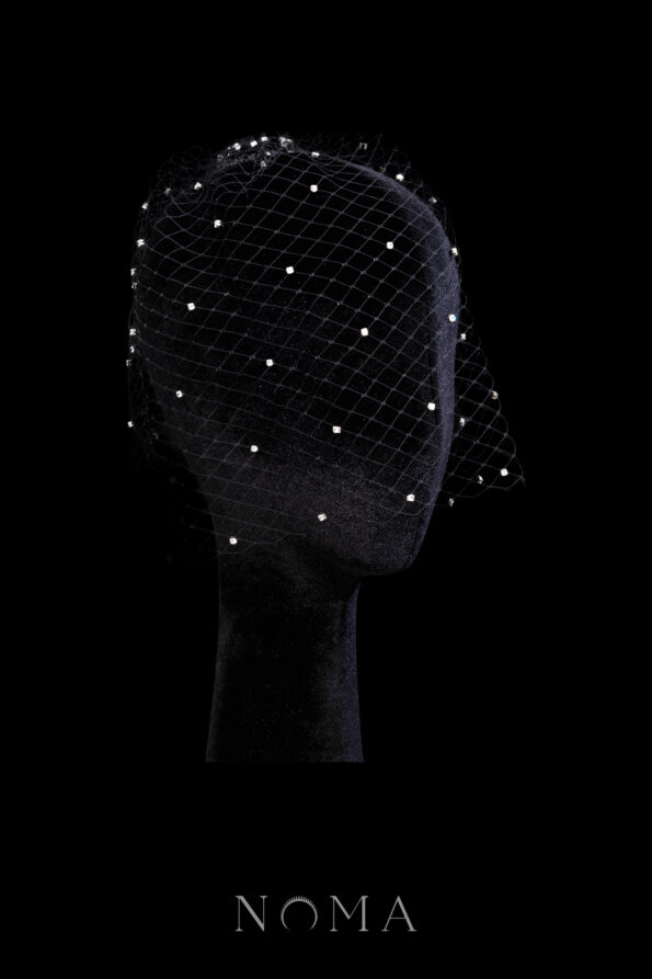 HMV-202400002-Bejeweled-Top-Veil-Rhodium-White-Gold-Black-1