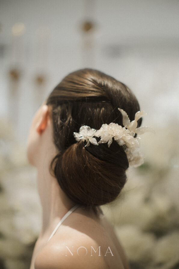 FLR-202200018-LR-White-Peony-Mix-Haircomb-White-Silver-White-5