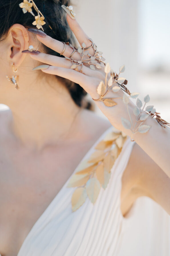 925-202100008-Athens-Leaves-Handcuff-Set-Doff-Gold-11-pcs-3