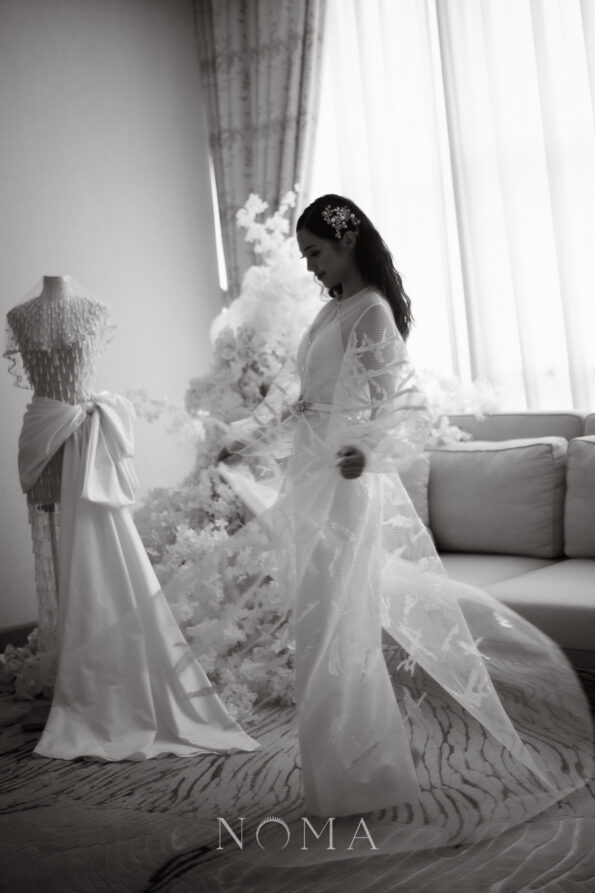 ACC-202400066-Modern-Paved-Vinery-Pearl-Hairvine-or-Brooch-White-Gold-3