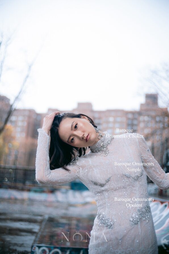 ACC-202400094-Baroque-Ornaments-Opulent-Hairvine-or-Brooch-White-Gold-Right-2