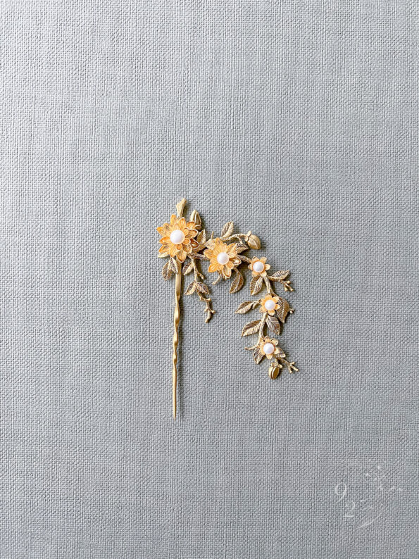 ANG-202200011-Dewata-Floral-Tusuk-Konde-Hairpin-Doff-Gold