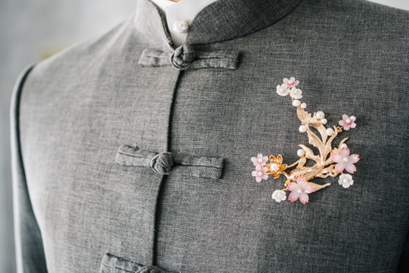 CHN-202000014-Pink-Koi-Brooch-Gold-Pink-1