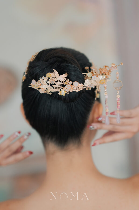 CHN-202400261-Crane-Heaven-Cloud-Hairvine-or-Brooch-Gold-Pink-1