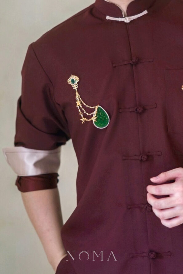 JJW-202600004-Lunar-Bold-Art-Jade-Chain-Brooch-18k-Yellow-Gold-Jade-1